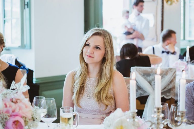 Gute Hochzeitsrede halten - Die besten Tipps & Kniffe!